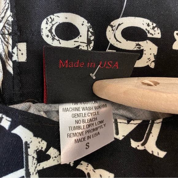 Folter Clothing Women’s S Ouija Board Skater Skirt w/ Glow-In-The-Dark design - Picture 4 of 7